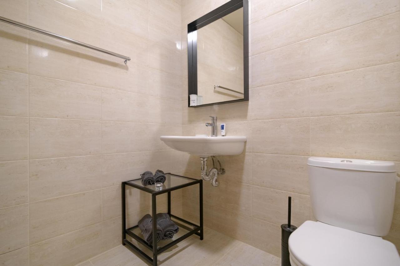 МareliS Luxe Port Apartment Варна Екстер'єр фото
